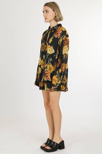 Suri Abstract Floral Shirt and Shorts Set-Hand In Pocket