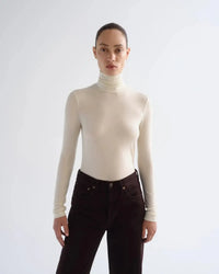Agolde Pascale Turtleneck - Oat Milk-Hand In Pocket