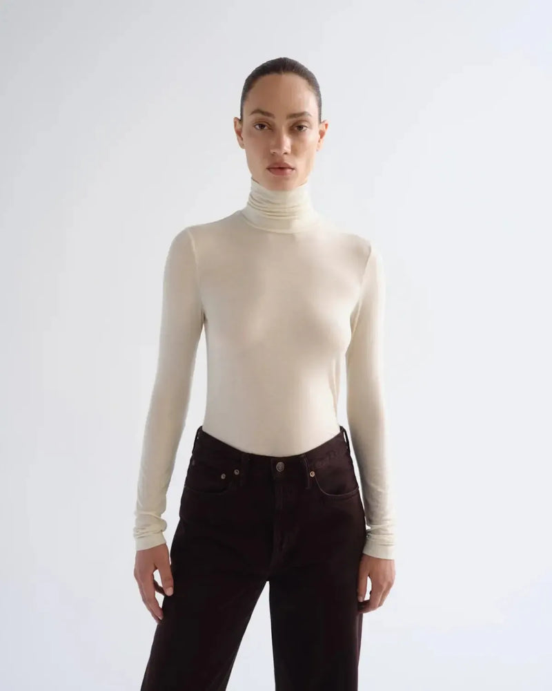 Agolde Pascale Turtleneck - Oat Milk-Hand In Pocket