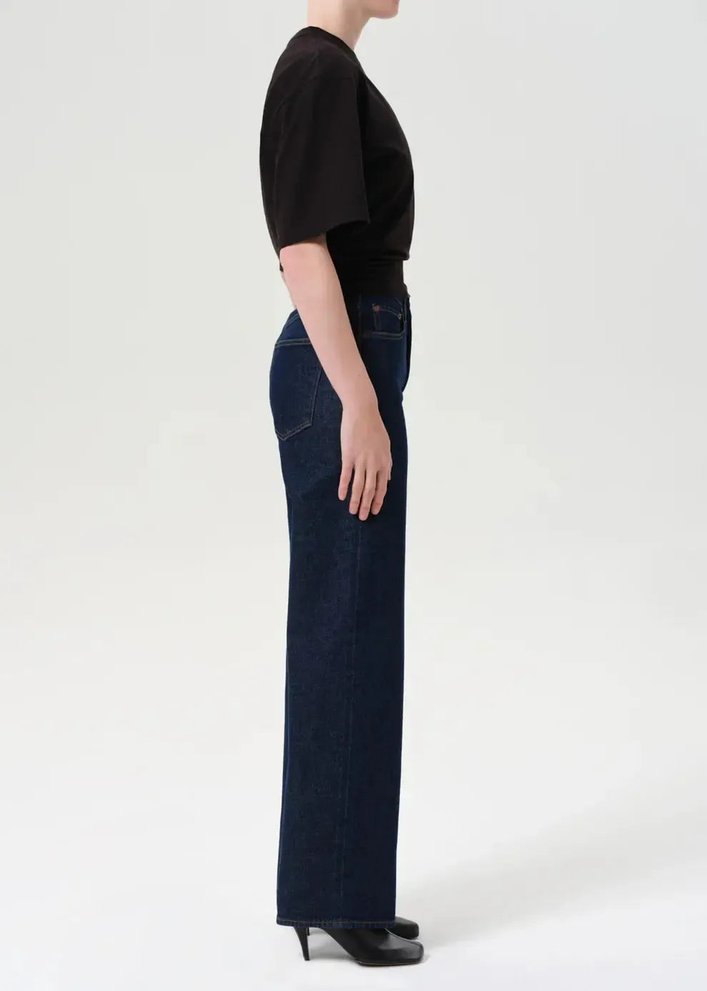 Agolde Harper Straight Jean- Reissue-Hand In Pocket