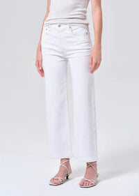 Harper Crop Straight Jean - White Wash-Hand In Pocket