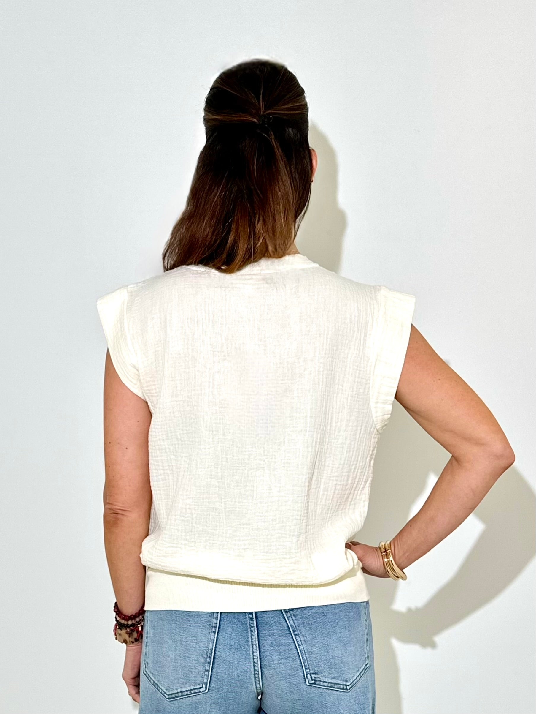 Bobi Gwen Split Neck Tee - Linen-Hand In Pocket