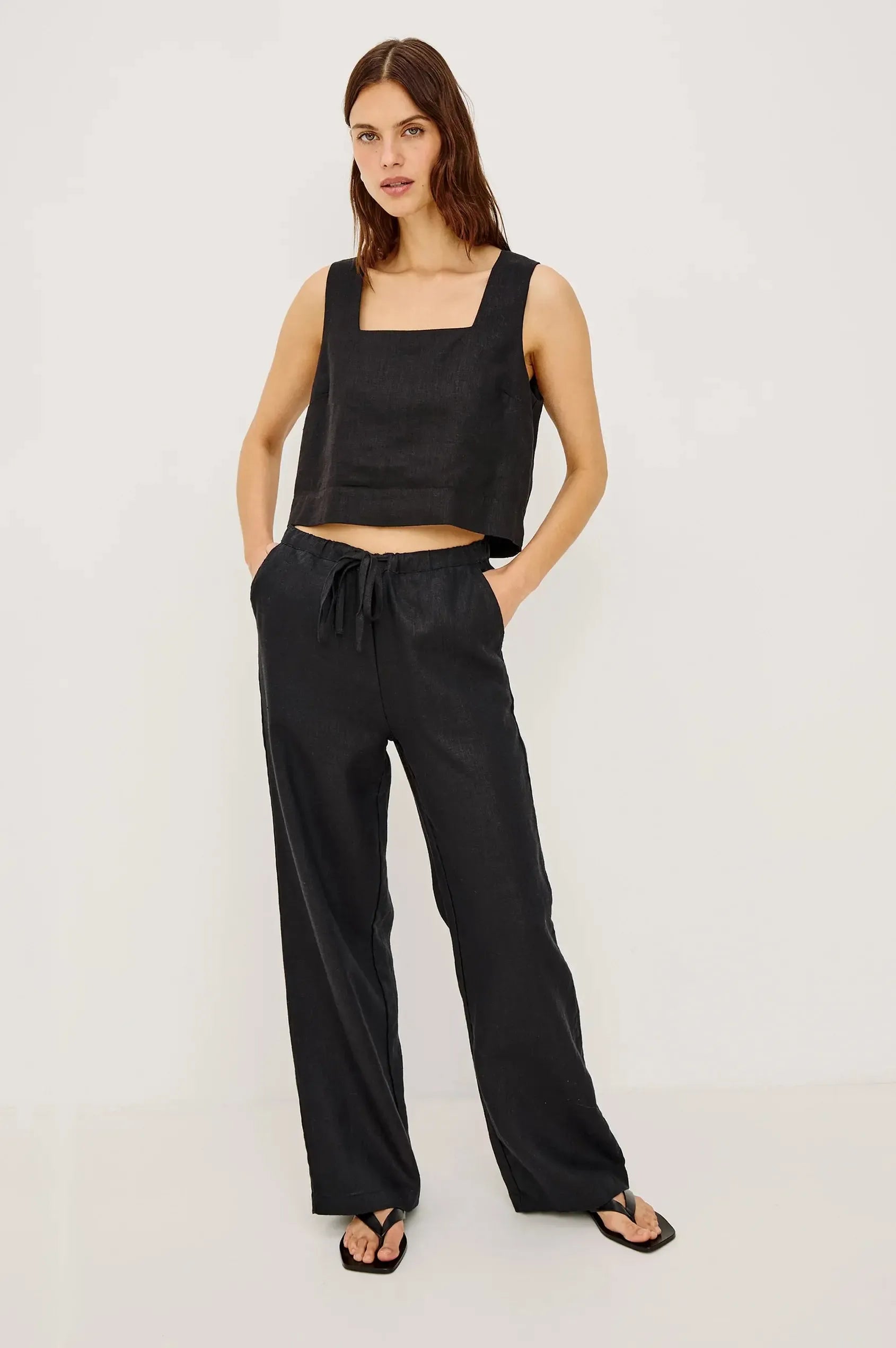 Rails Akira Top - Black-Hand In Pocket