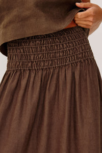 Rails Alessa Skirt - Espresso-Hand In Pocket