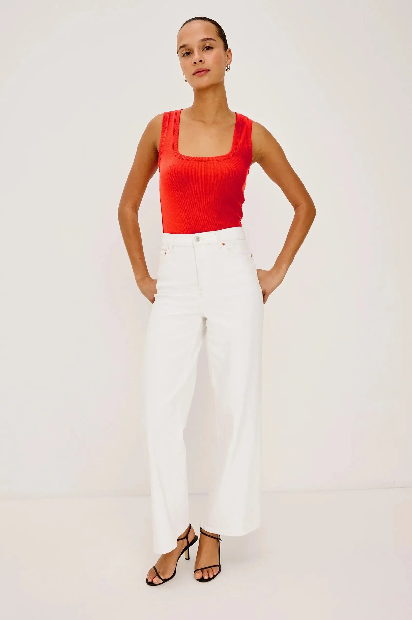 Rails Bobbie Tank - Cherry-Hand In Pocket