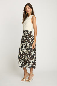 Caballero Devi Top - Cream-Hand In Pocket