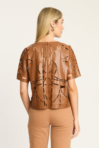 Caballero Amo Top - Tobacco-Hand In Pocket