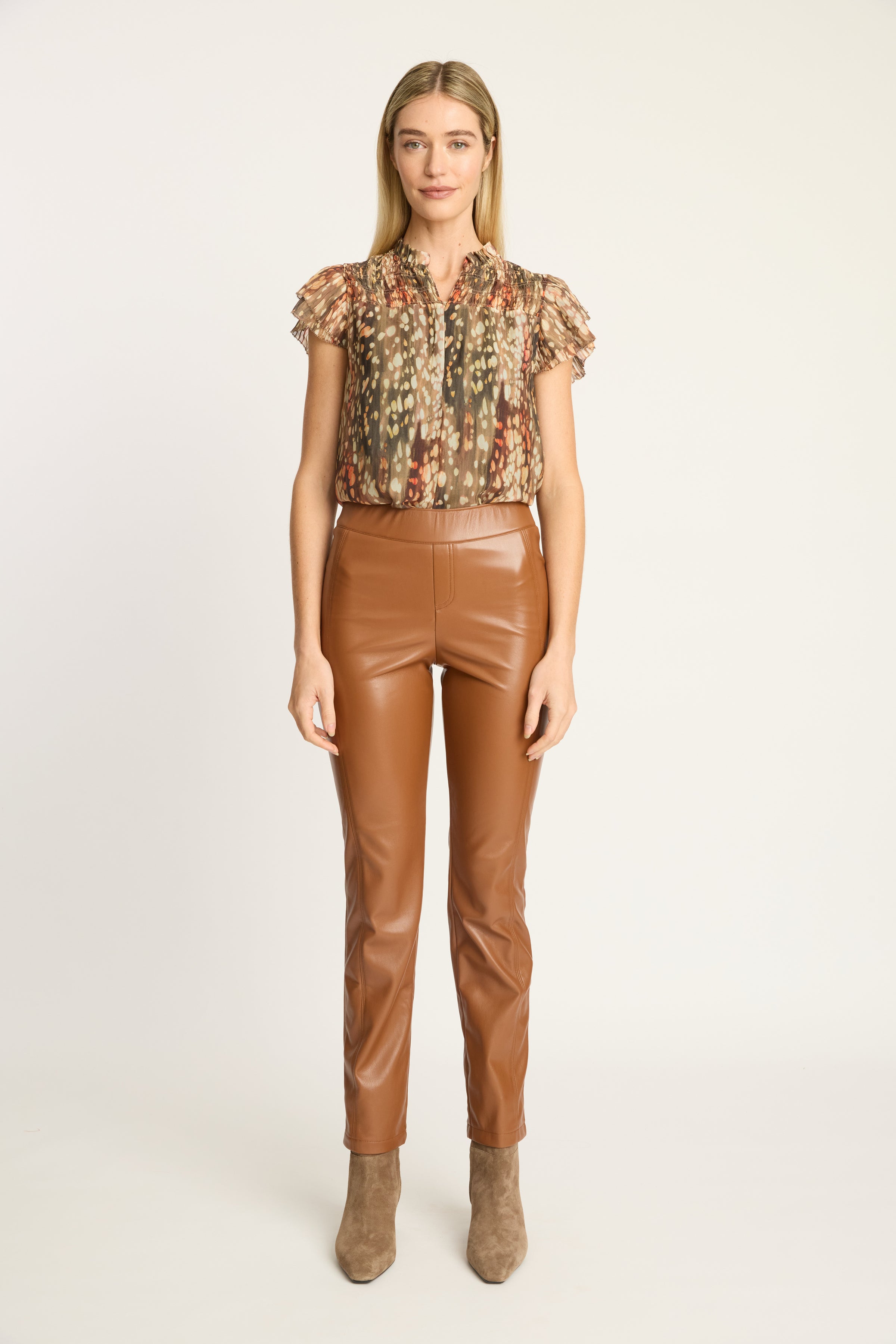 Caballero Kaz Top - Savannah Starfall-Hand In Pocket
