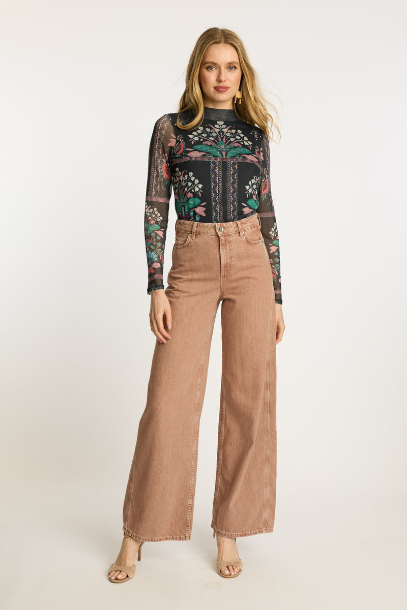 Caballero Marta Top- Twilight Bloom-Hand In Pocket