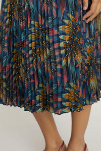 Caballero Mia Skirt - Midnight Palm-Hand In Pocket