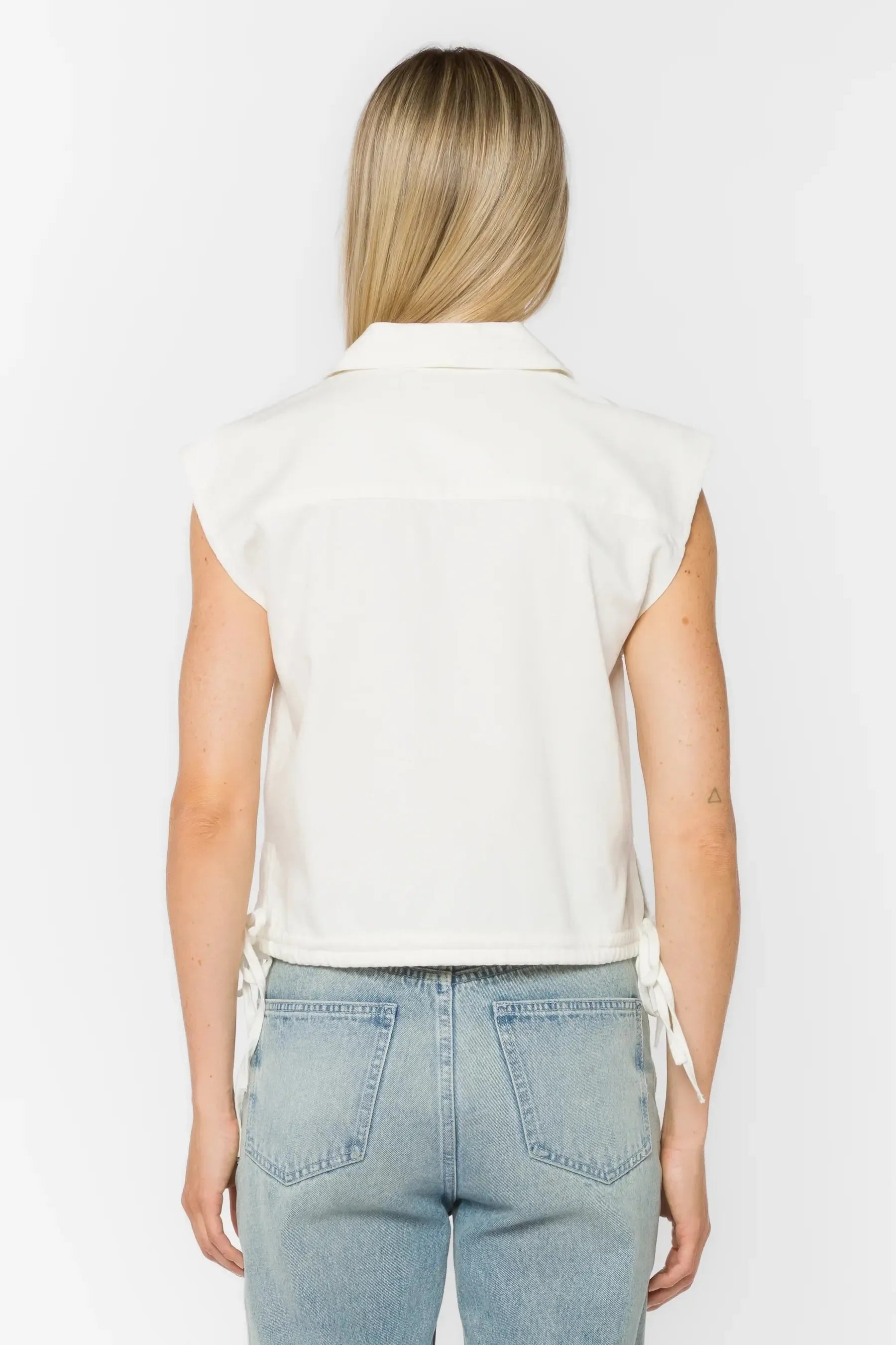 Velvet Heart Capricorn Blouse - Optic White-Hand In Pocket