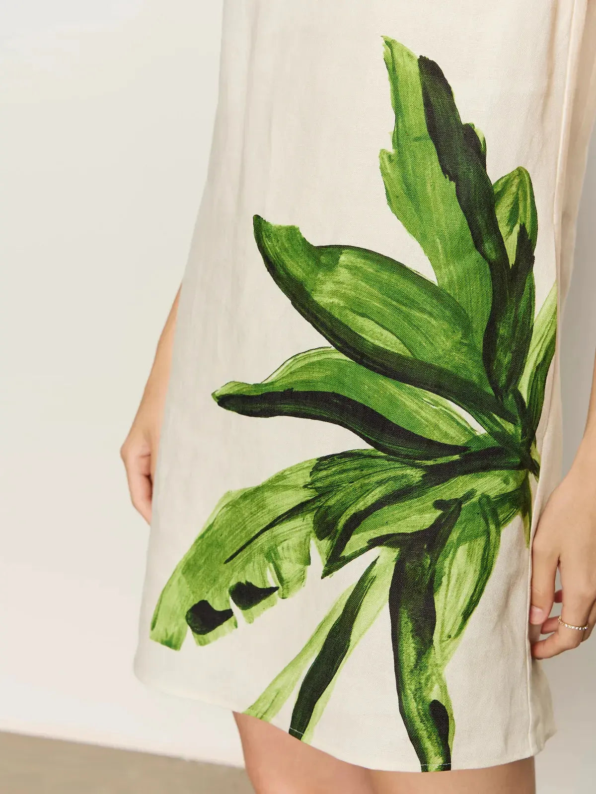 Sanctuary Way To Be Linen Dress - Palmetta-Hand In Pocket