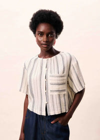 FRNCH Valea Shirt - Crème-Hand In Pocket