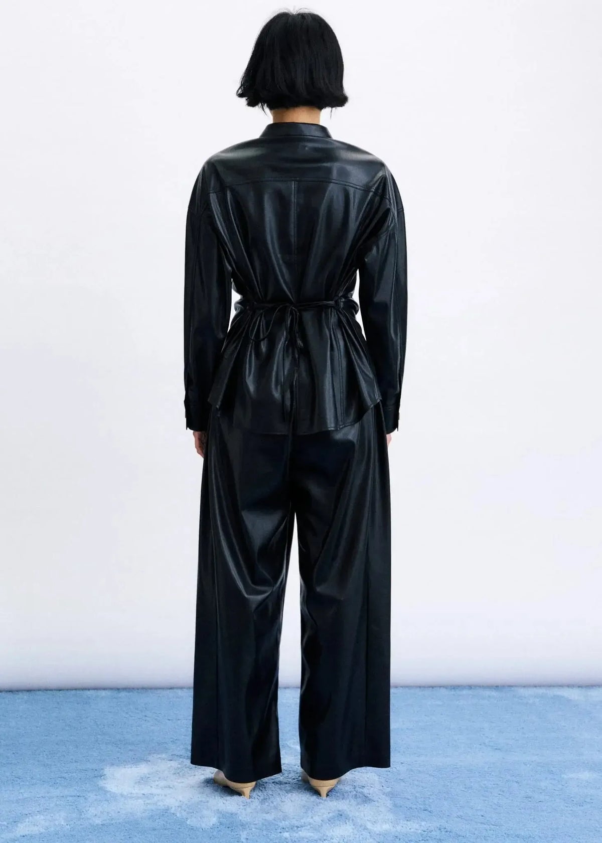 FRNCH Takayama Shirt - Noir-Hand In Pocket