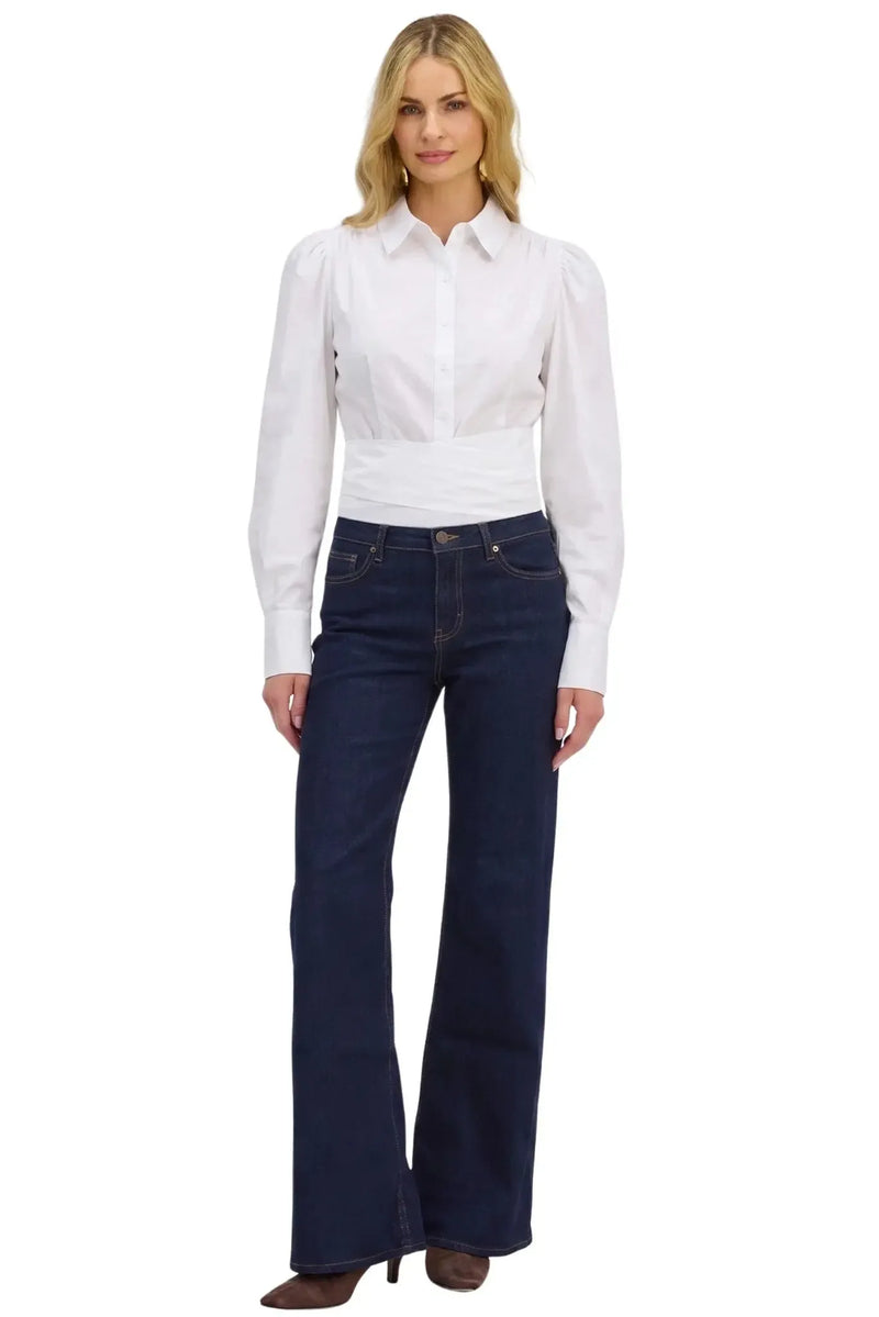 Allison Courtney Top - White-Hand In Pocket