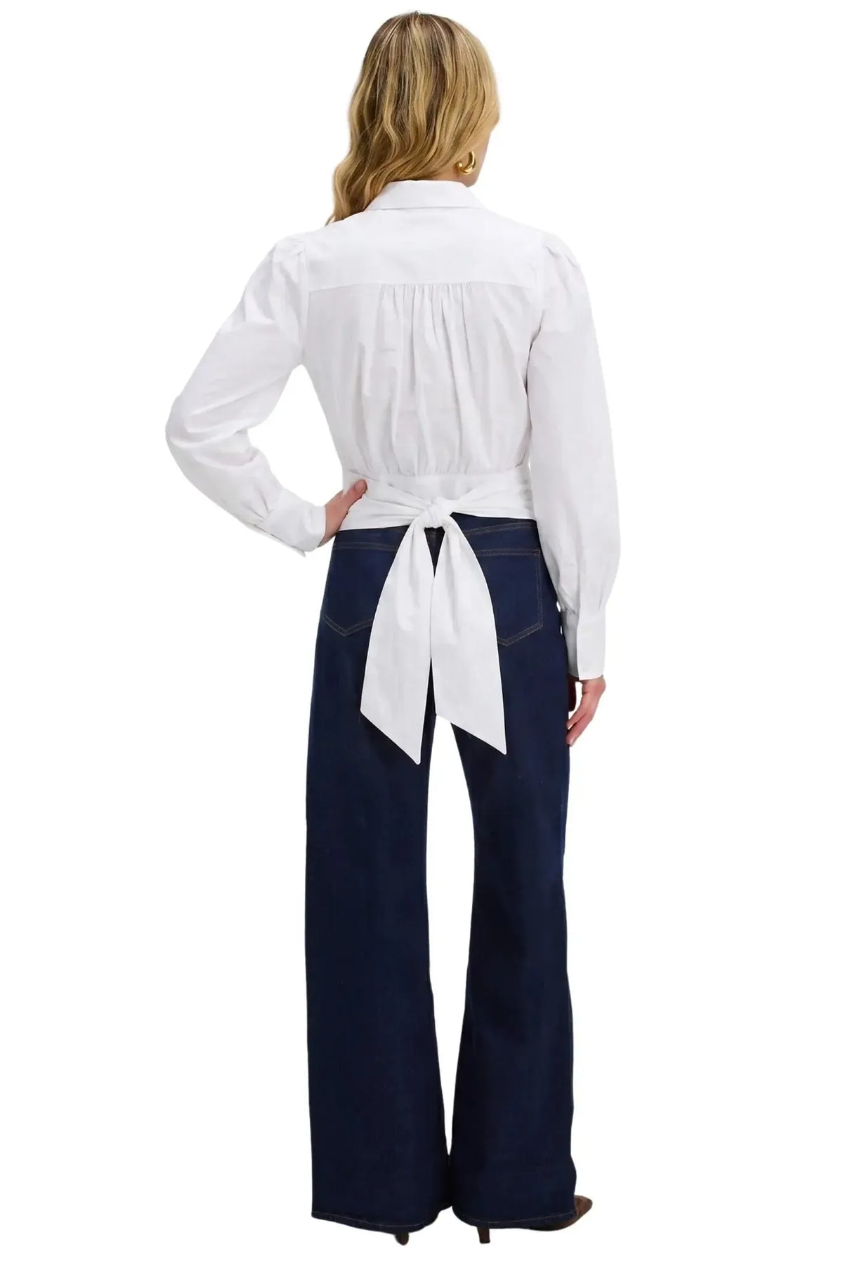 Allison Courtney Top - White-Hand In Pocket