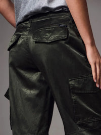Sanctuary Scout Sateen Cargo - Kalamata-Hand In Pocket
