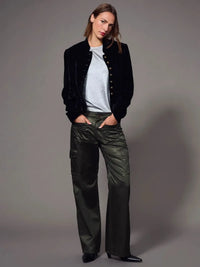 Sanctuary Scout Sateen Cargo - Kalamata-Hand In Pocket