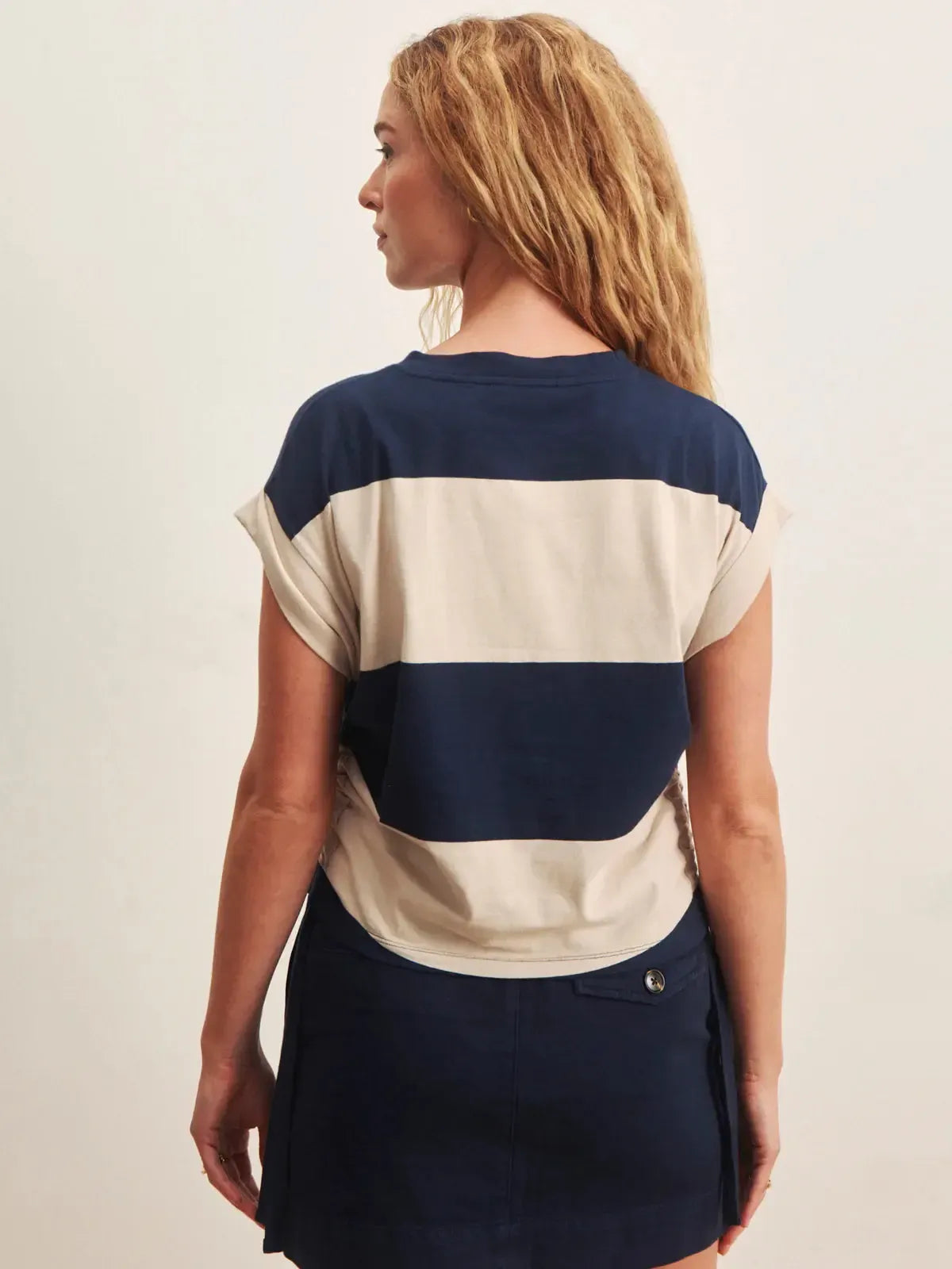 Sanctuary All Day Ruched Tee - Navy Blazer/Dark Opal Rugby-Hand In Pocket