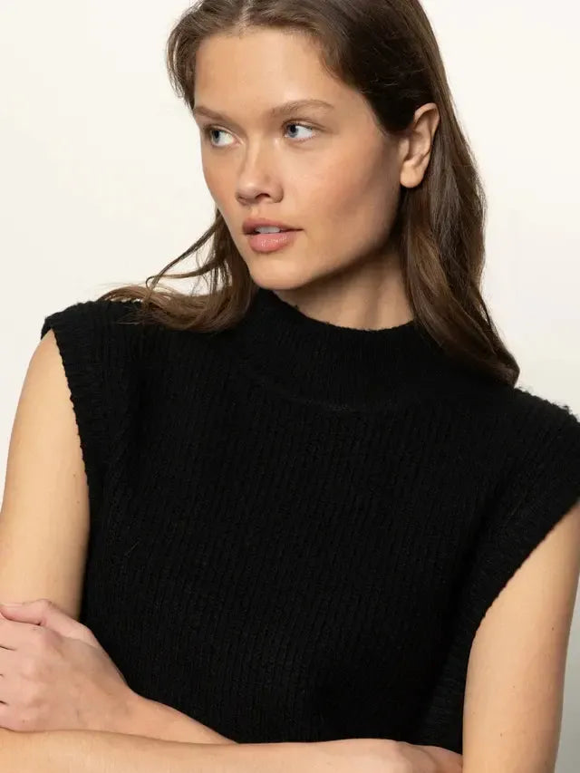 Sanctuary City Sweater Shell - Black