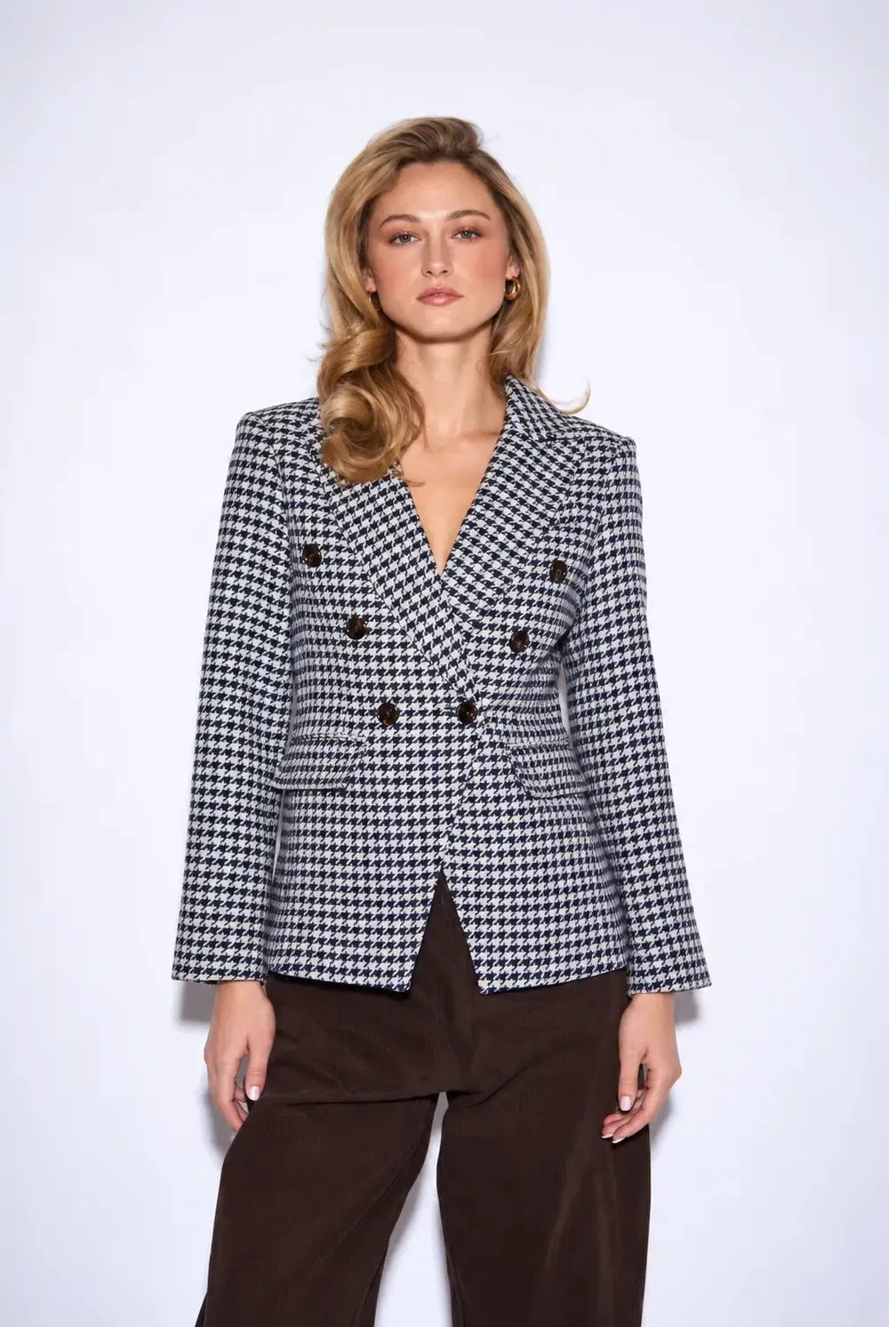 John & Jenn Jodi Blazer - English Check-Hand In Pocket