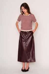 DRA Elsie Skirt - Burgundy-Hand In Pocket