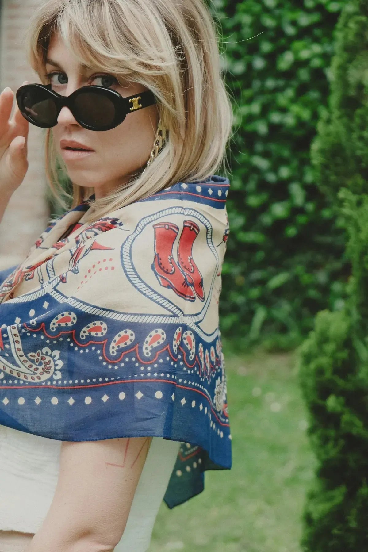 Estelle Rodeo Scarf - Navy-Hand In Pocket