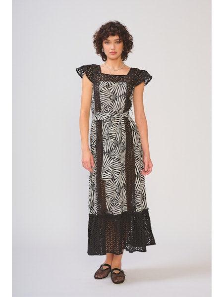 DRA Stormi Dress- Black/ White Petal-Hand In Pocket