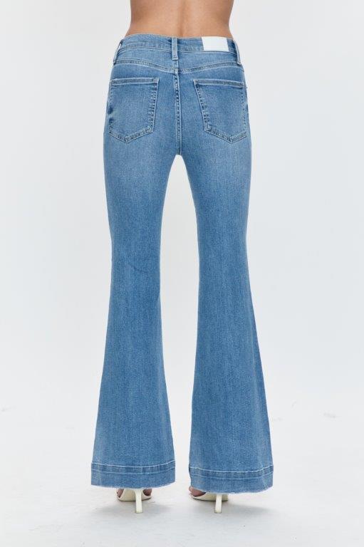 Pistola Kinsley Flare - Essay-Hand In Pocket