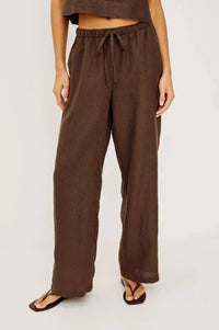 Rails Emmie Pants - Espresso-Hand In Pocket