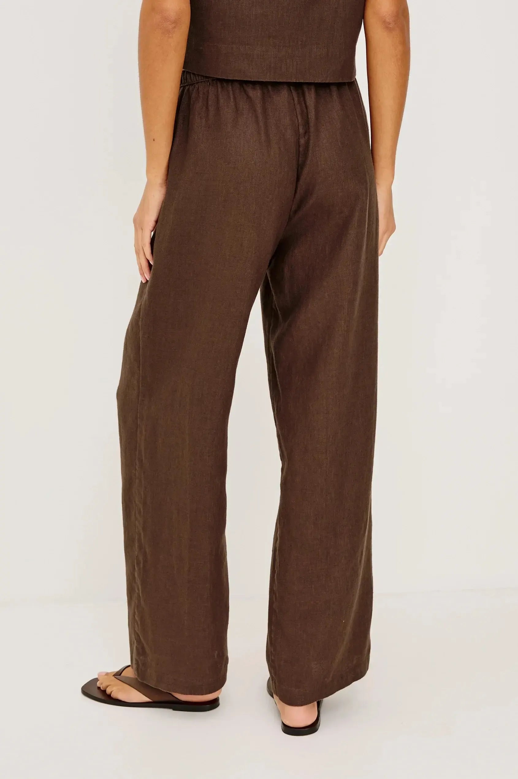Rails Emmie Pants - Espresso-Hand In Pocket