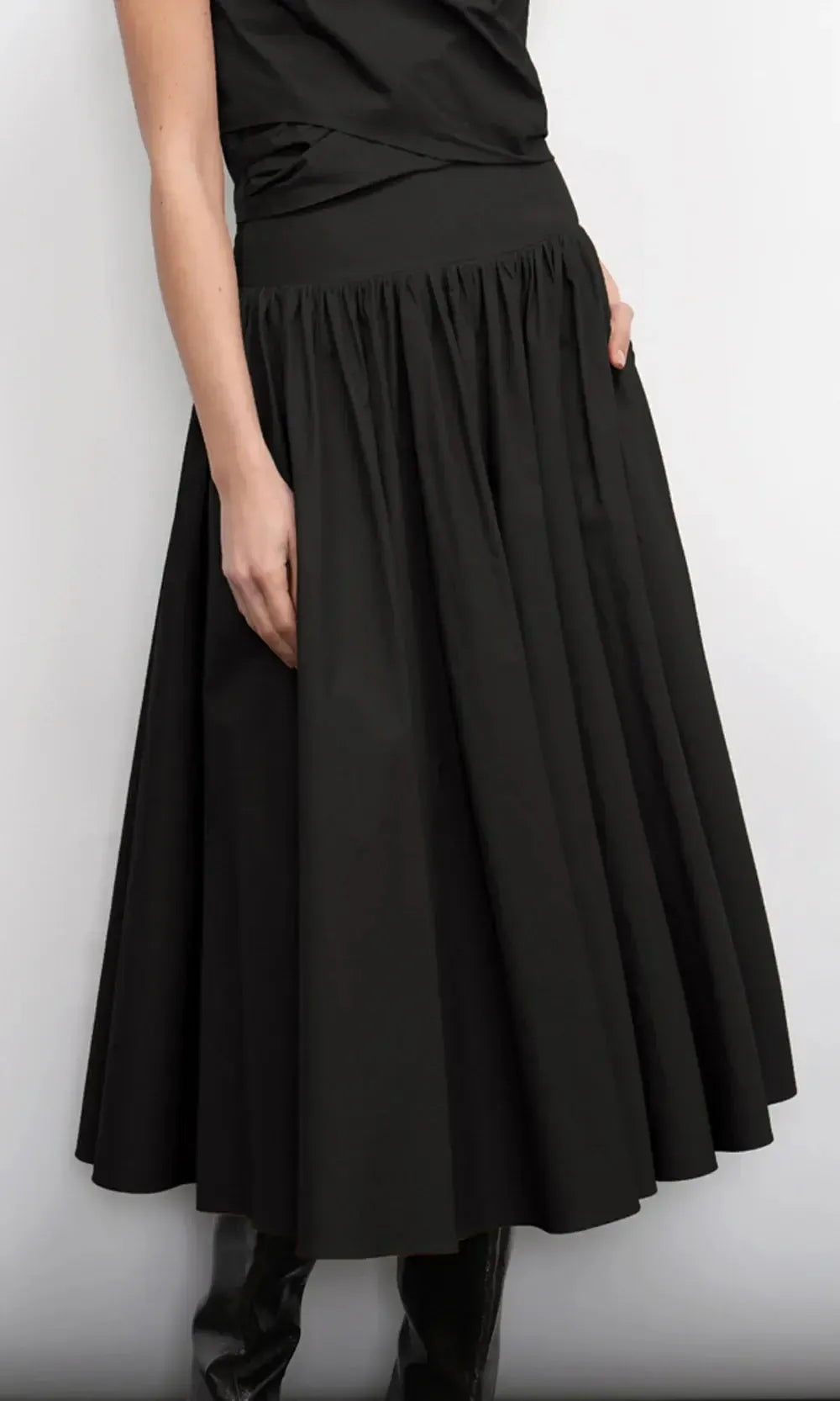 Greylin Etienne Gathered Midi Skirt - Black-Hand In Pocket