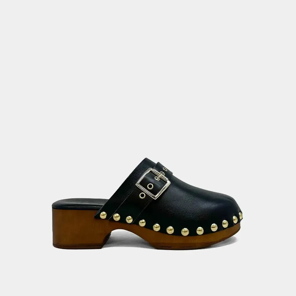 SHU Shop Fabiana Clog- Black ***FINAL SALE***-Hand In Pocket