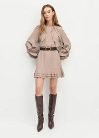 Favorite Daughter The Suede Jean Belt - Chocolate-Hand In Pocket