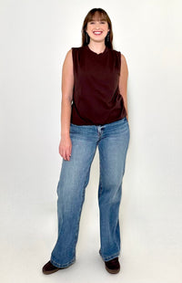 Bobi Bubble Hem Tee- Umber-Hand In Pocket