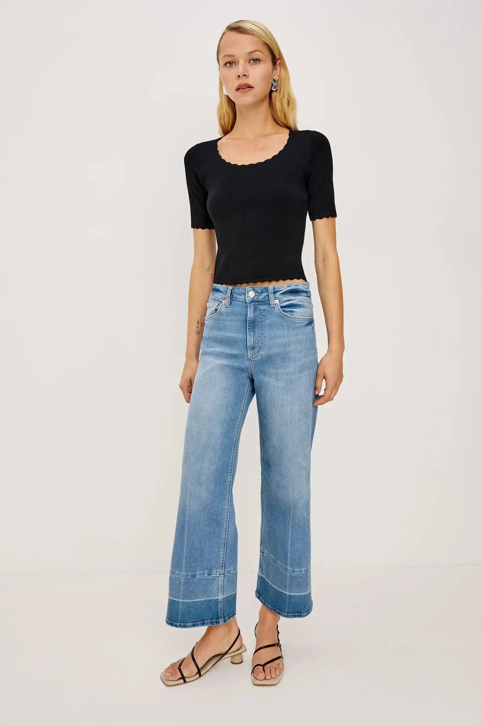 Rails Getty Crop Wide Leg - Independence-Hand In Pocket