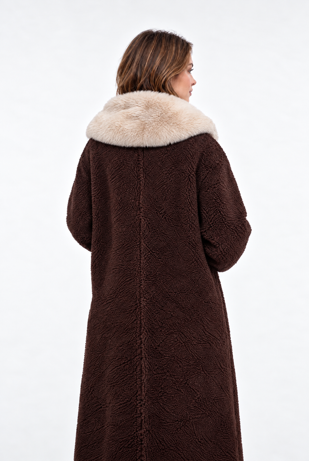 Rino & Pelle Zelda Super Fluffy Scarf - Snow-Hand In Pocket
