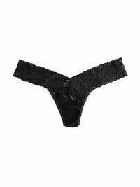 Hanky Panky Signature Lace Low Rise Thong - Black-Hand In Pocket