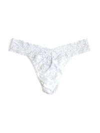 Hanky Panky Signature Lace Original Rise Thong - White-Hand In Pocket