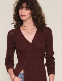 Heartloom Lovett Top- Coco-Hand In Pocket