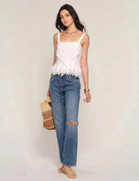 Heartloom Fernando Top - Eggshell-Hand In Pocket