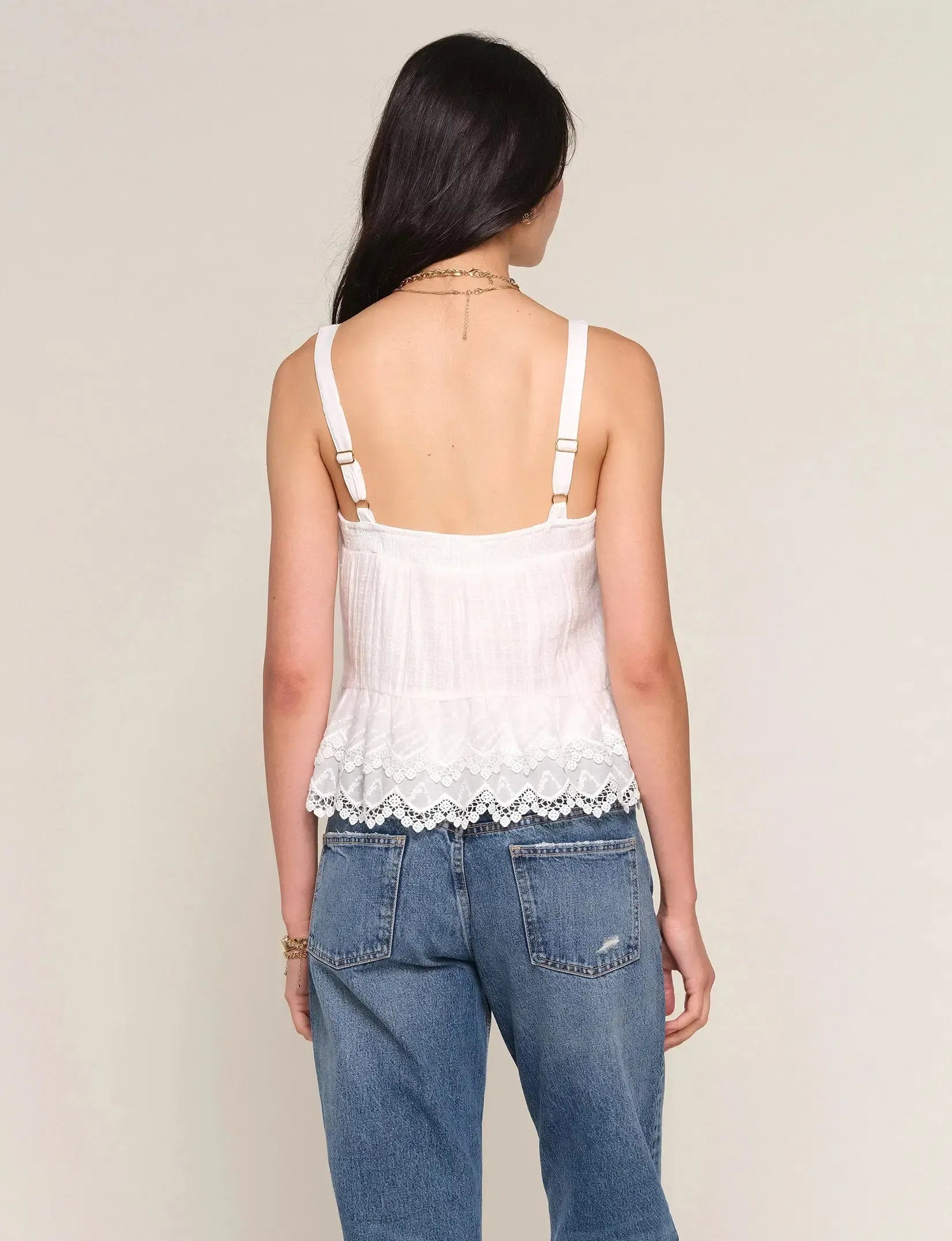 Heartloom Fernando Top - Eggshell-Hand In Pocket