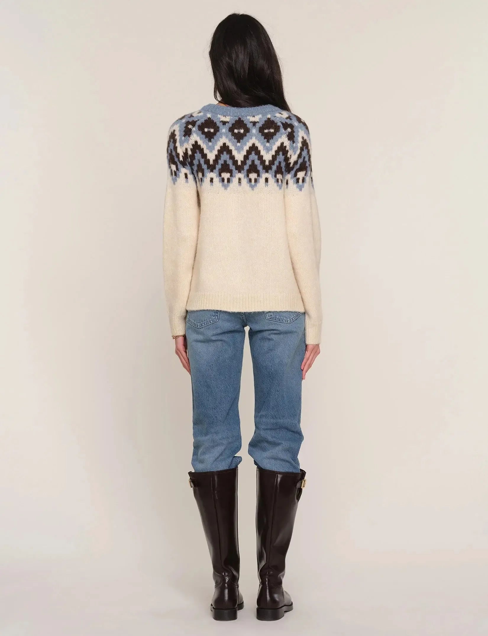 Heartloom Griffin Cardi - Ivory-Hand In Pocket