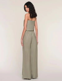 Heartloom Violet Set- Army-Hand In Pocket