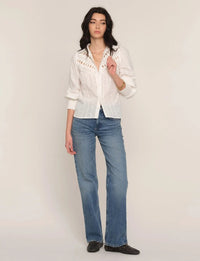 Heartloom Safiya Top - Eggshell-Hand In Pocket