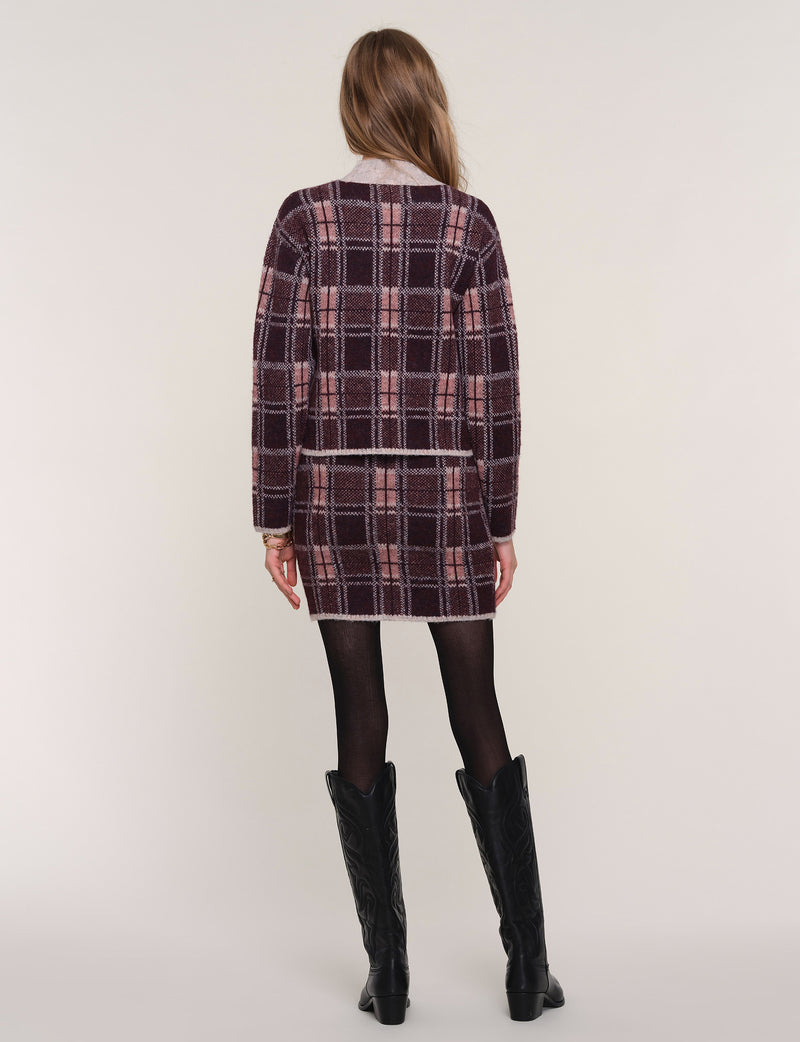 Heartloom Sprouse Set- Plum-Hand In Pocket