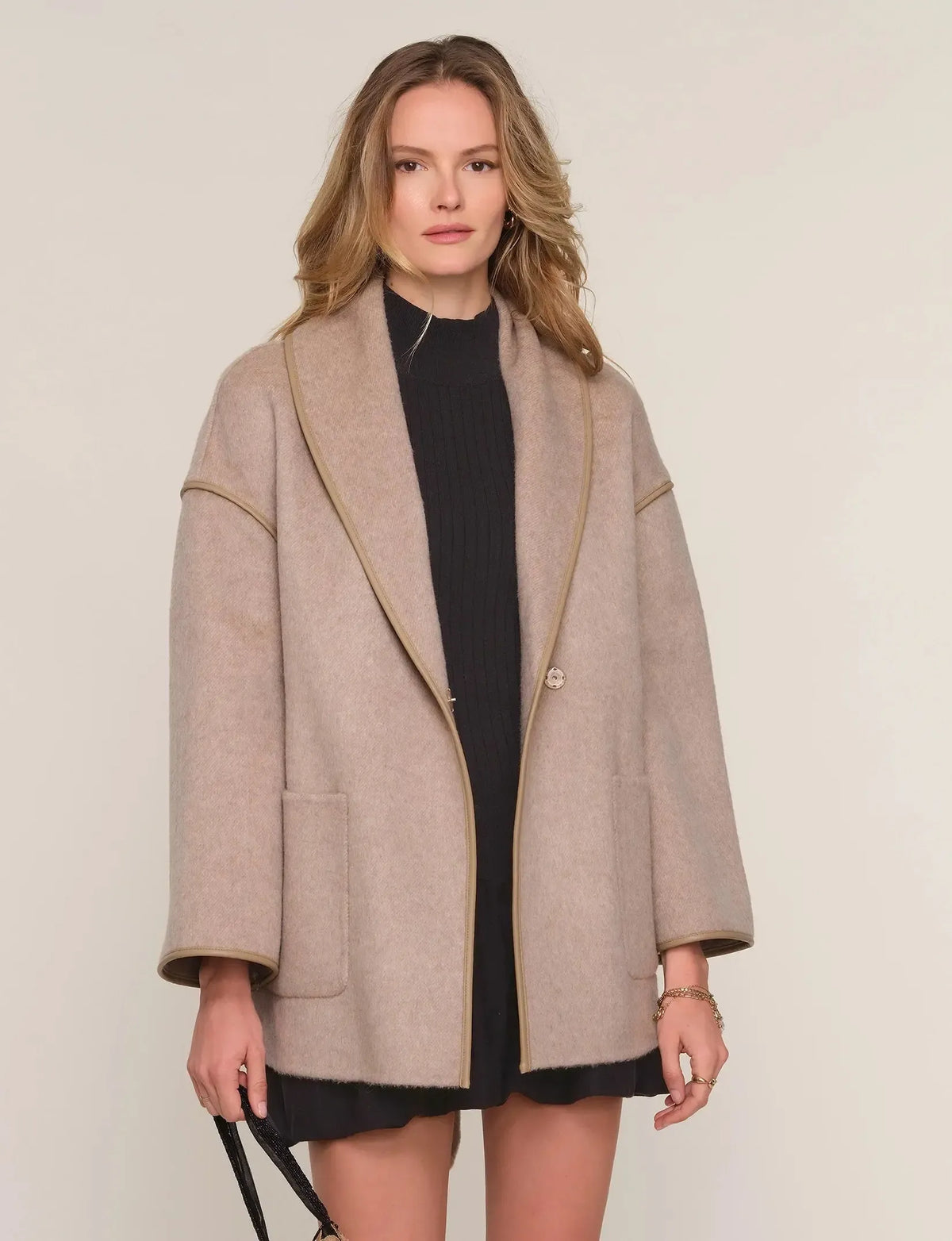 Heartloom Ruth Coat - Putty-Hand In Pocket