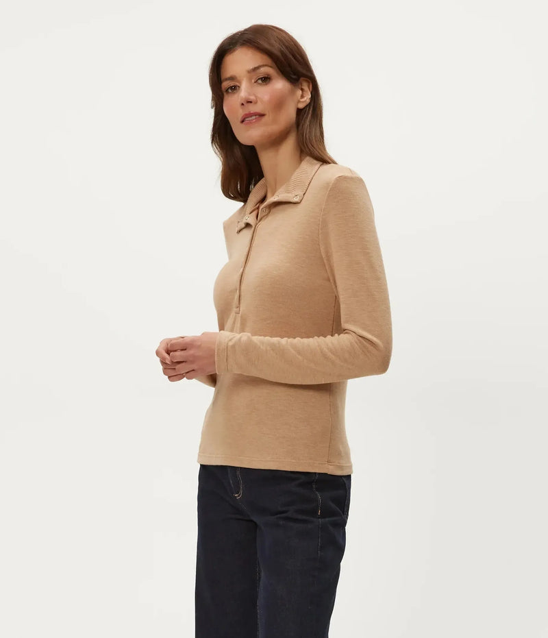 Michael Stars Issa Ribbed Henley - Cumin-Hand In Pocket