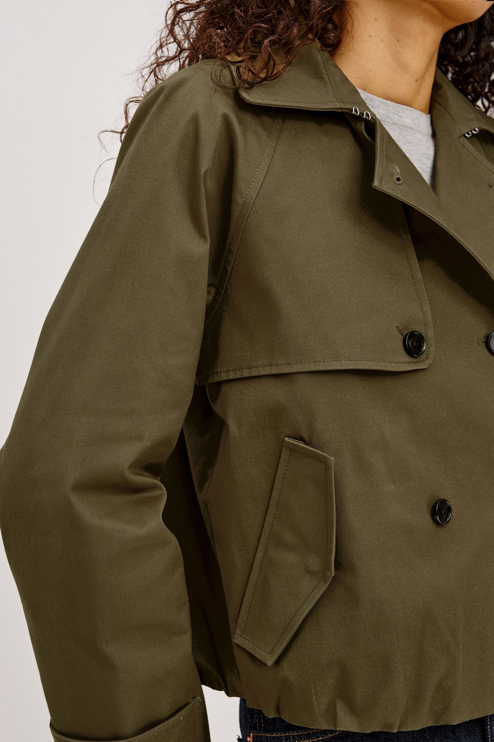 Rails Jett Trench Coat - Olive-Hand In Pocket