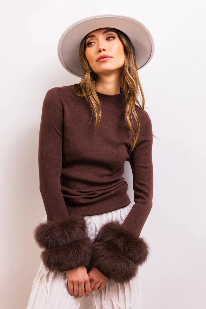Lisa Maree Samara Sweater - Brown-Hand In Pocket